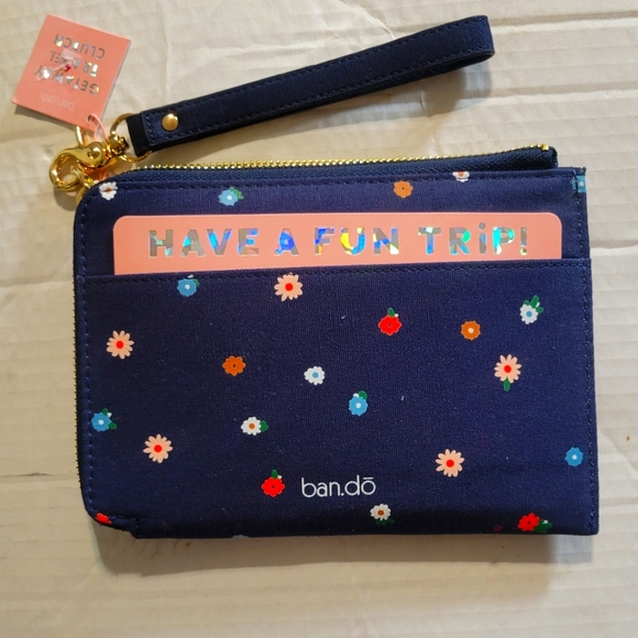 ban.do Handbags - BAN.DO GETAWAY TRAVEL CLUTCH